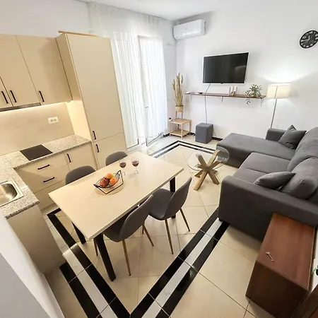 アパート Sunset Reflection