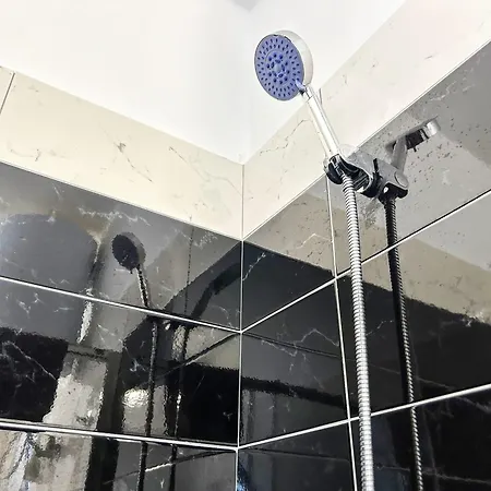 アパート Sunset Reflection ゴーレム