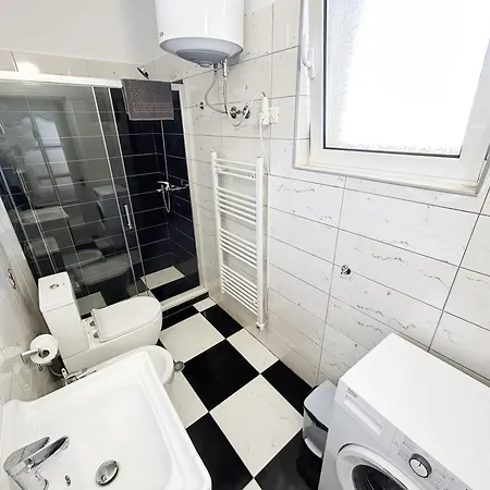 Sunset Reflection アパート *